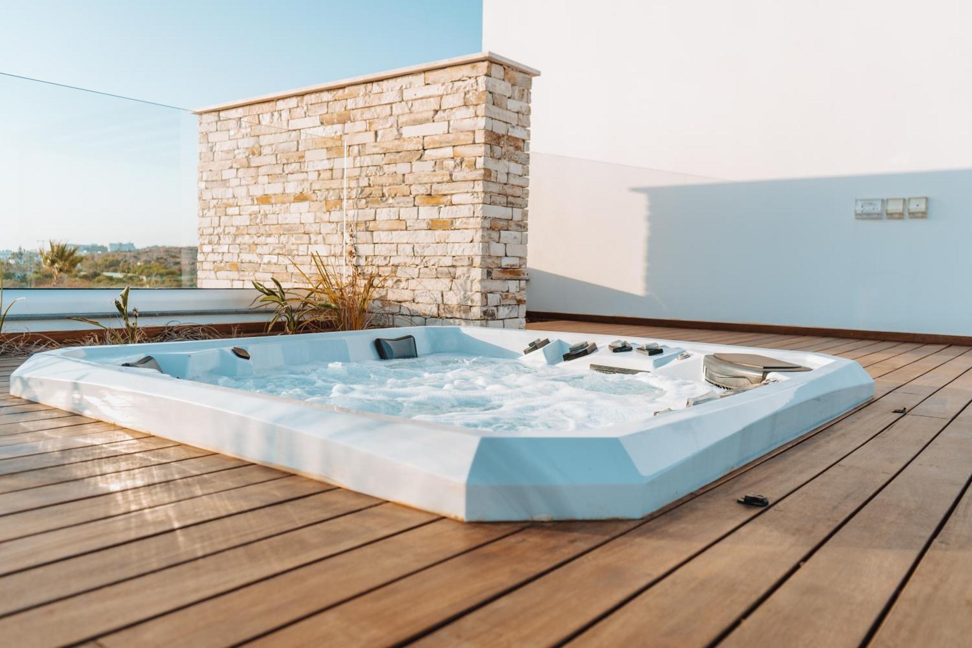 Villaer Vivo Mare Beachfornt - Azure
