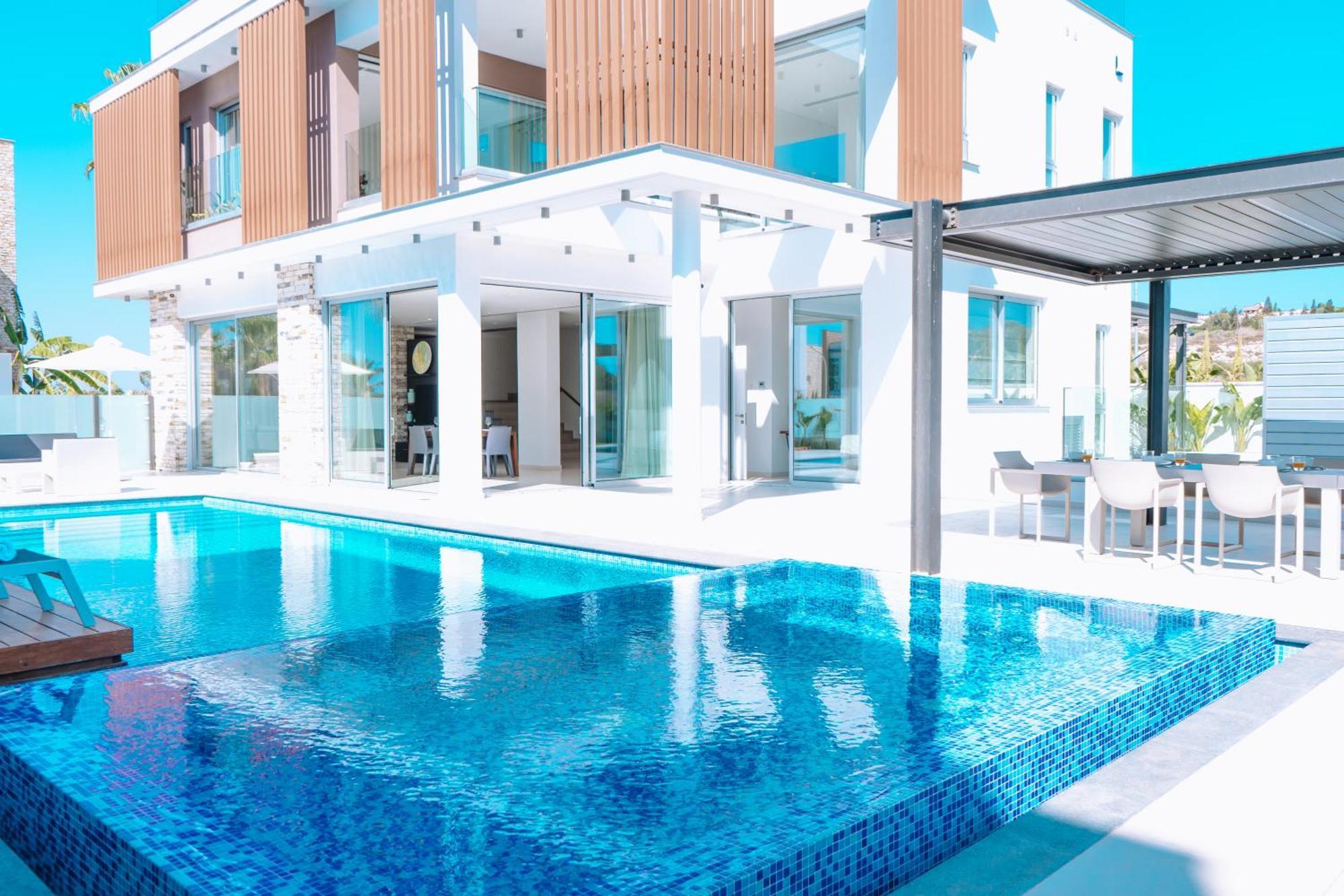Vivo Mare Beachfornt - Azure Villaer