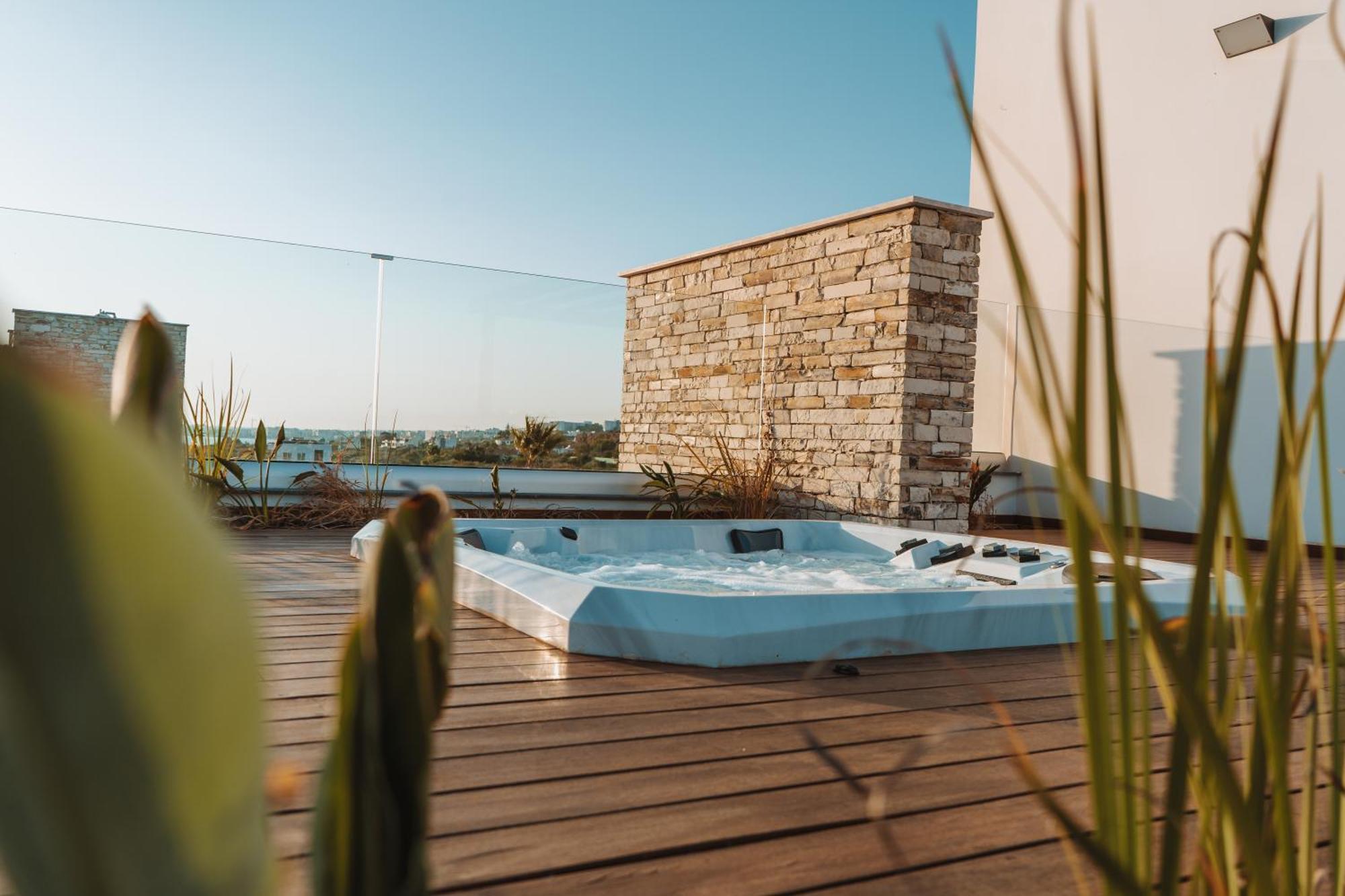 Villaer Vivo Mare Beachfornt - Azure