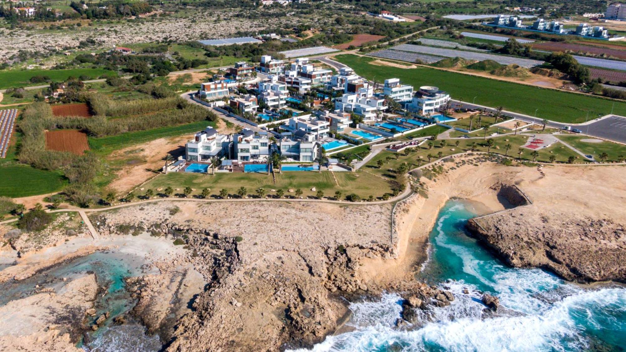 Vivo Mare Beachfornt - Azure Ajía Nápa
